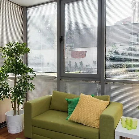Apartment Green View Studio